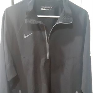 NIKE Windbreaker